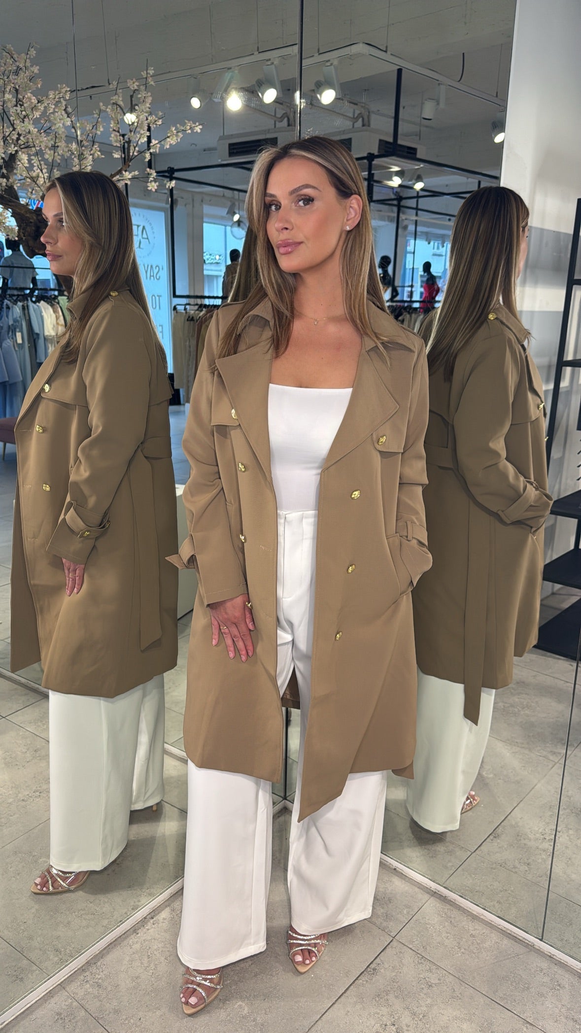 Trenchcoat Paris