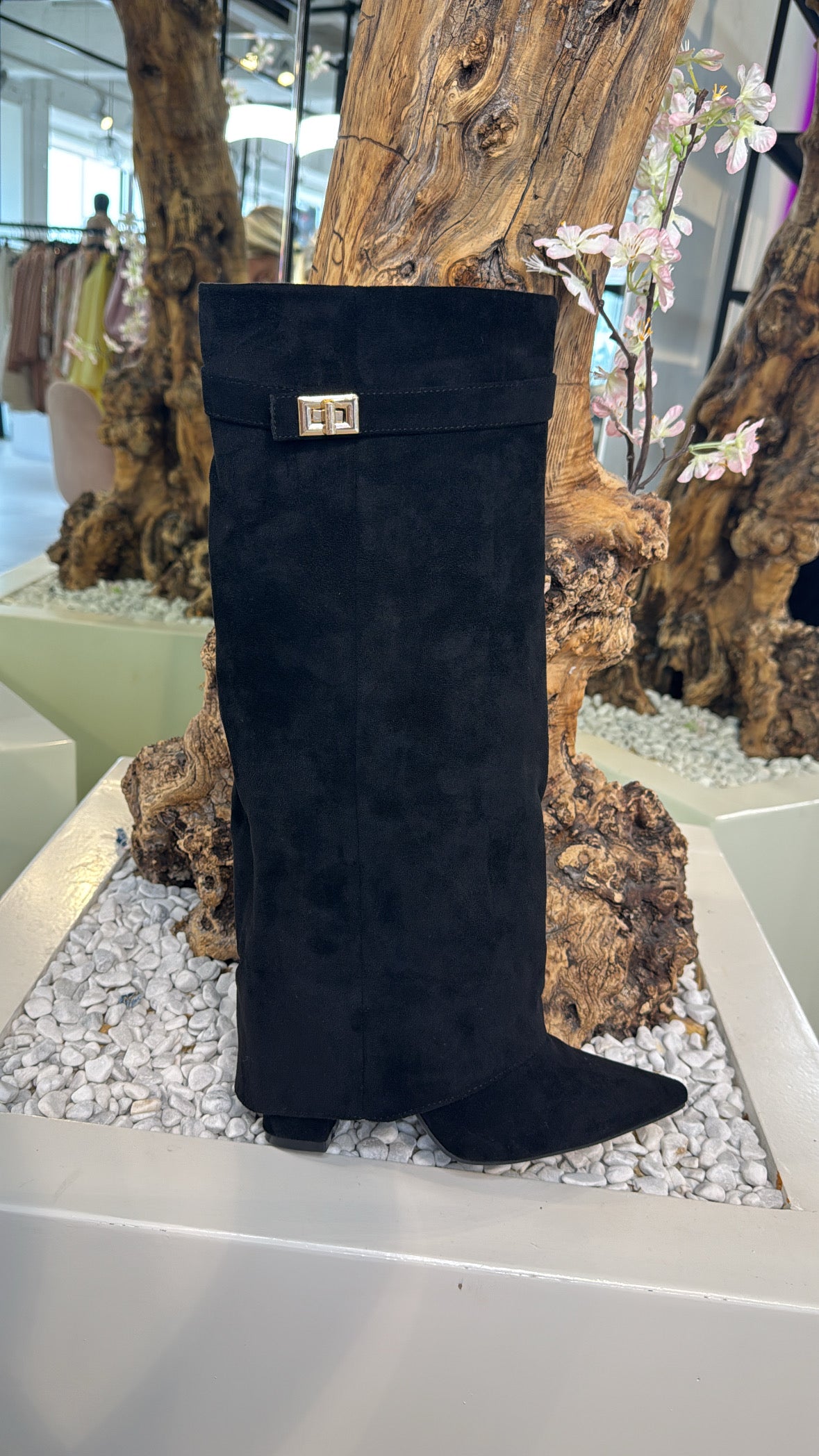 Boots Black