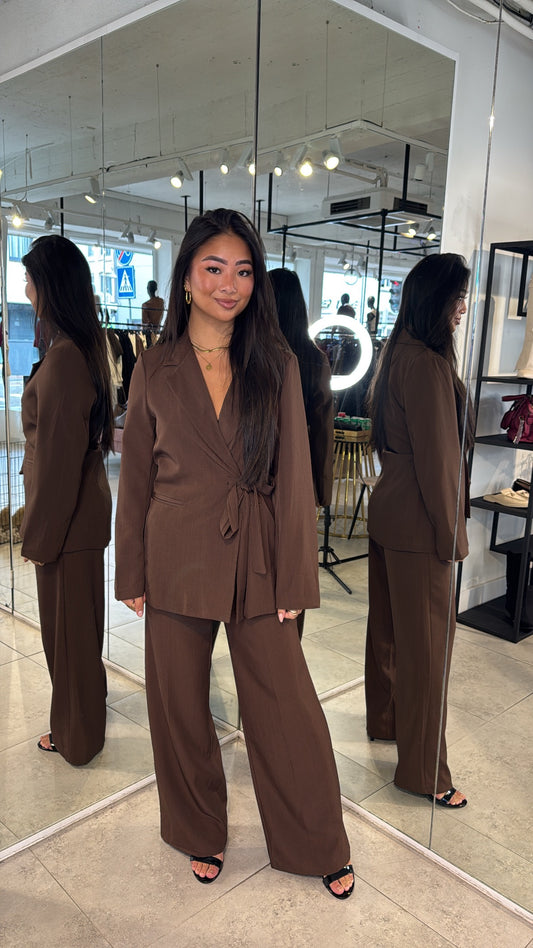 Vajen set - Brown